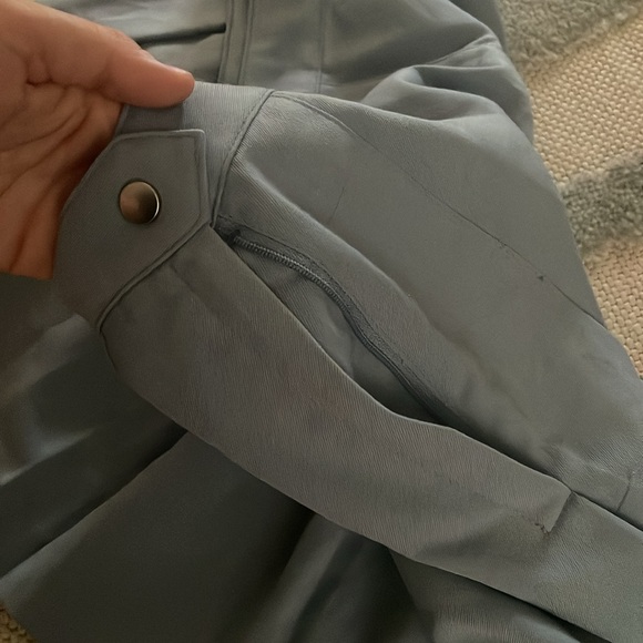 H&M pleated school skirt - Picture 3 of 4